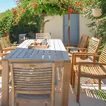 Holiday home Luxueuse Maison Avec Piscine *