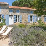 Luxueuse Maison Avec Piscine Holiday home *
