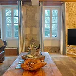 Luxueuse Maison Avec Piscine Holiday home *
